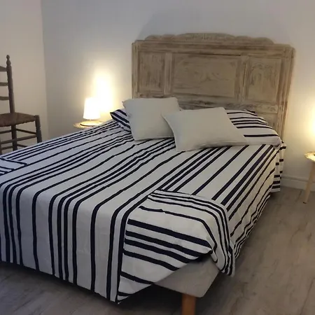 Apartament Type 2 Rez De Terrasse Jardinet Privatif