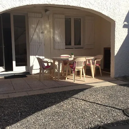 Apartament Type 2 Rez De Terrasse Jardinet Privatif Six-Fours-les-Plages